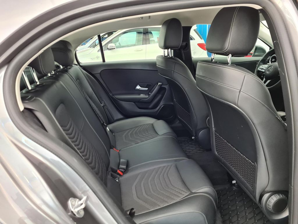 Mercedes-Benz A 220 2021