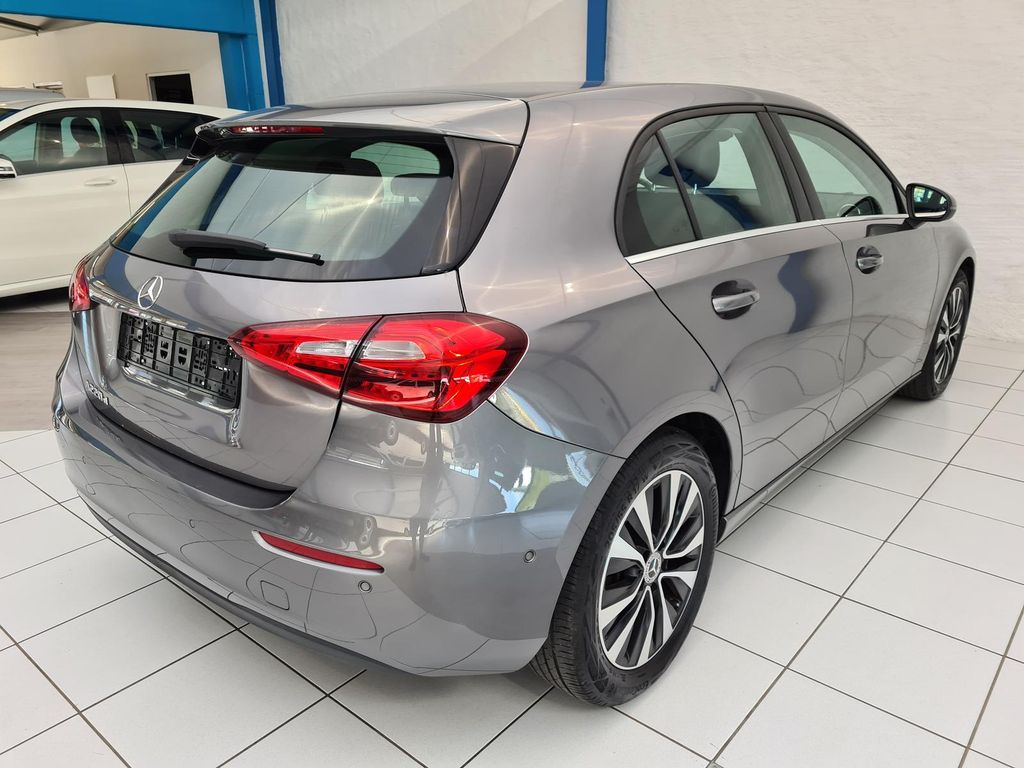 Mercedes-Benz A 220 2021