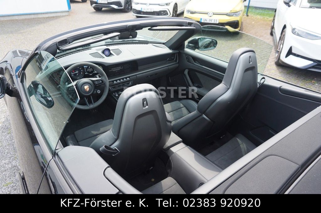 Porsche 911 2023