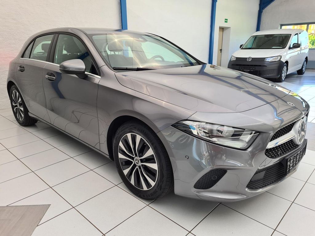 Mercedes-Benz A 220 2021