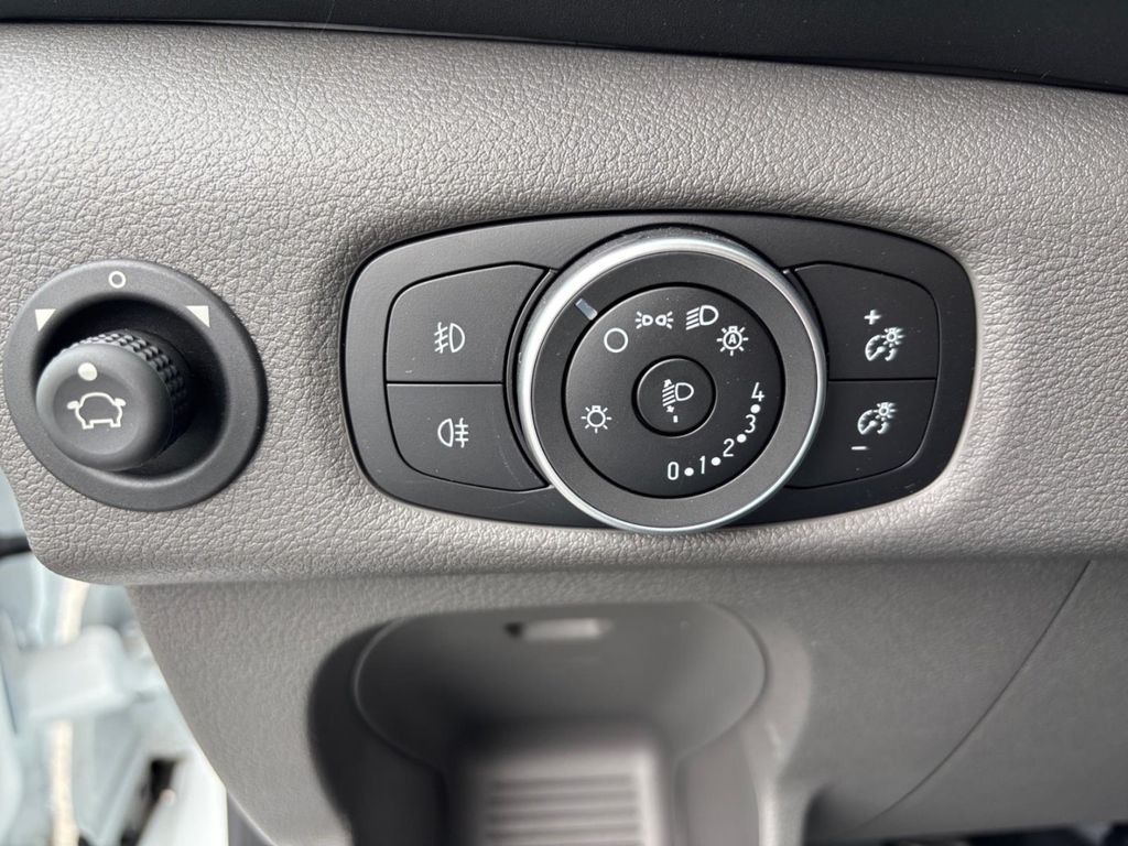 Ford Transit 2025