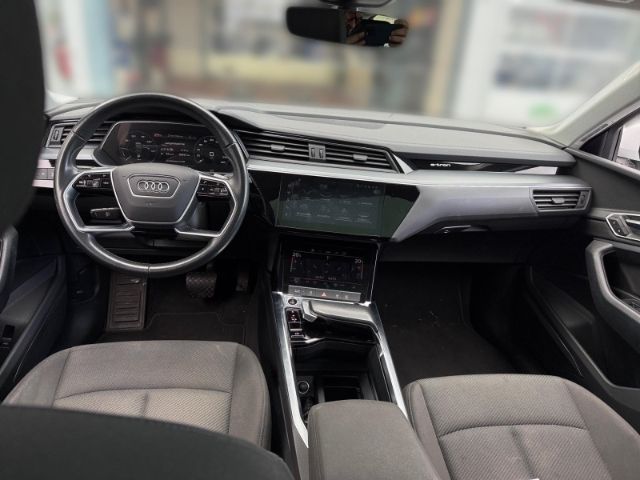 Audi e-tron 2021