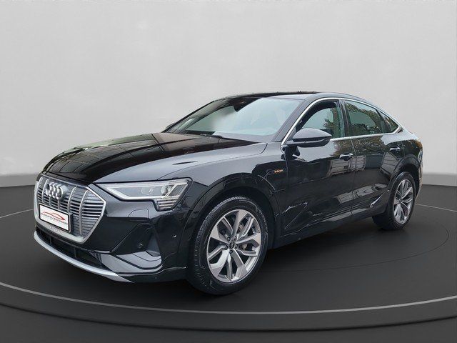 Audi e-tron 2022