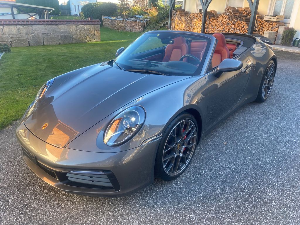 Porsche 992 2019