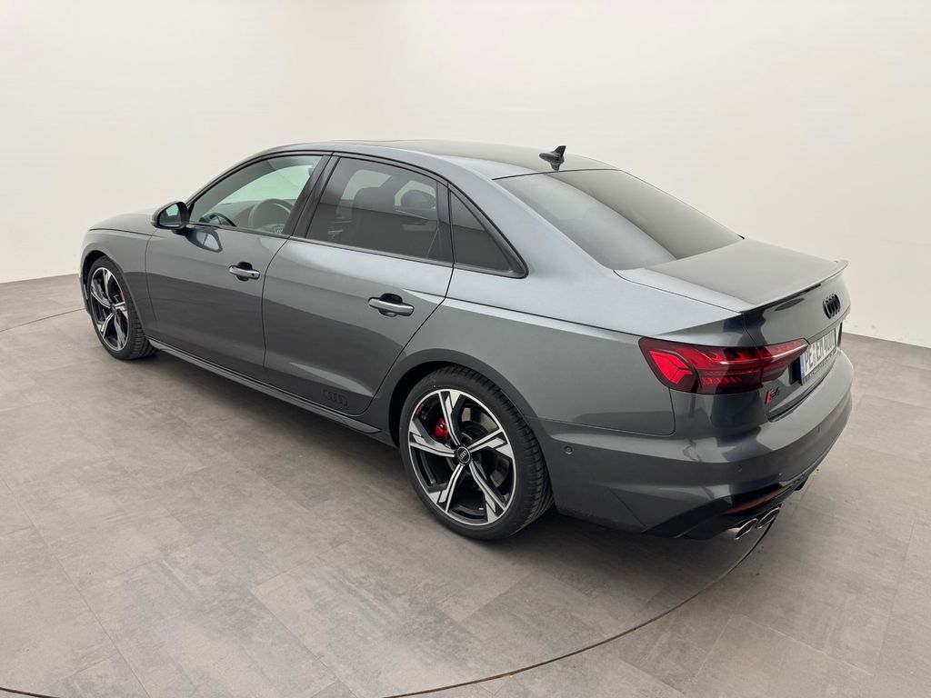Audi S4 2024
