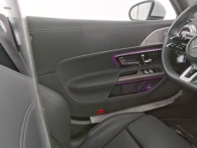 Mercedes-Benz SL 63 AMG 2024