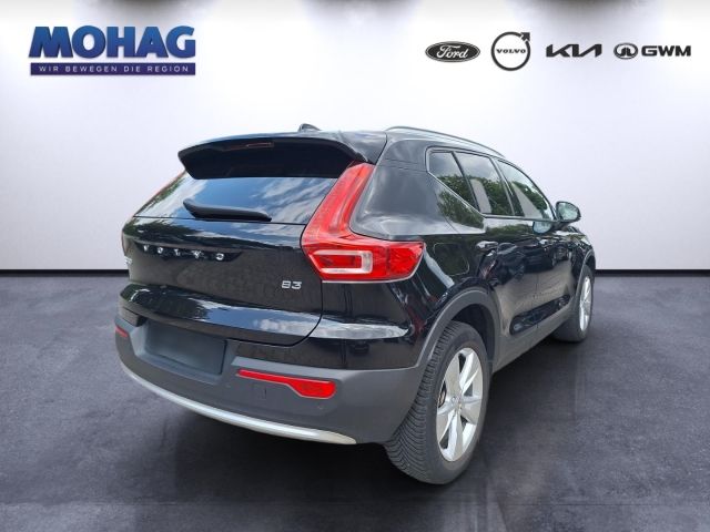 Volvo XC40 2024