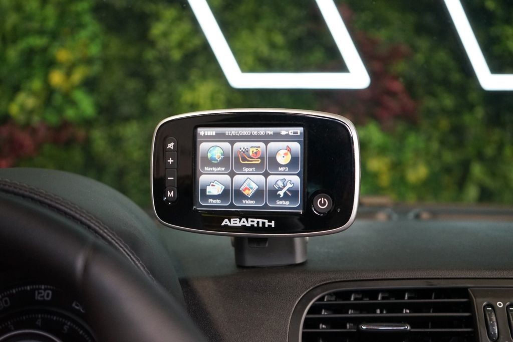 Abarth 500C 2011