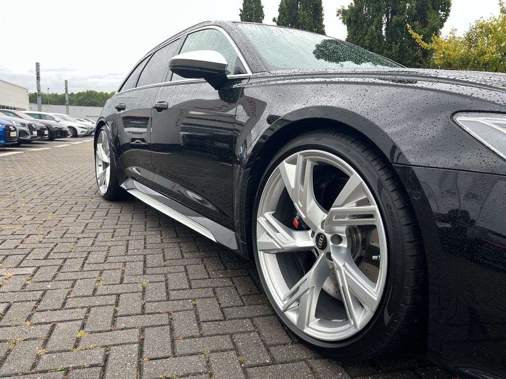 Audi RS6 2023