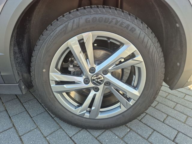 Volkswagen T-Roc 2024
