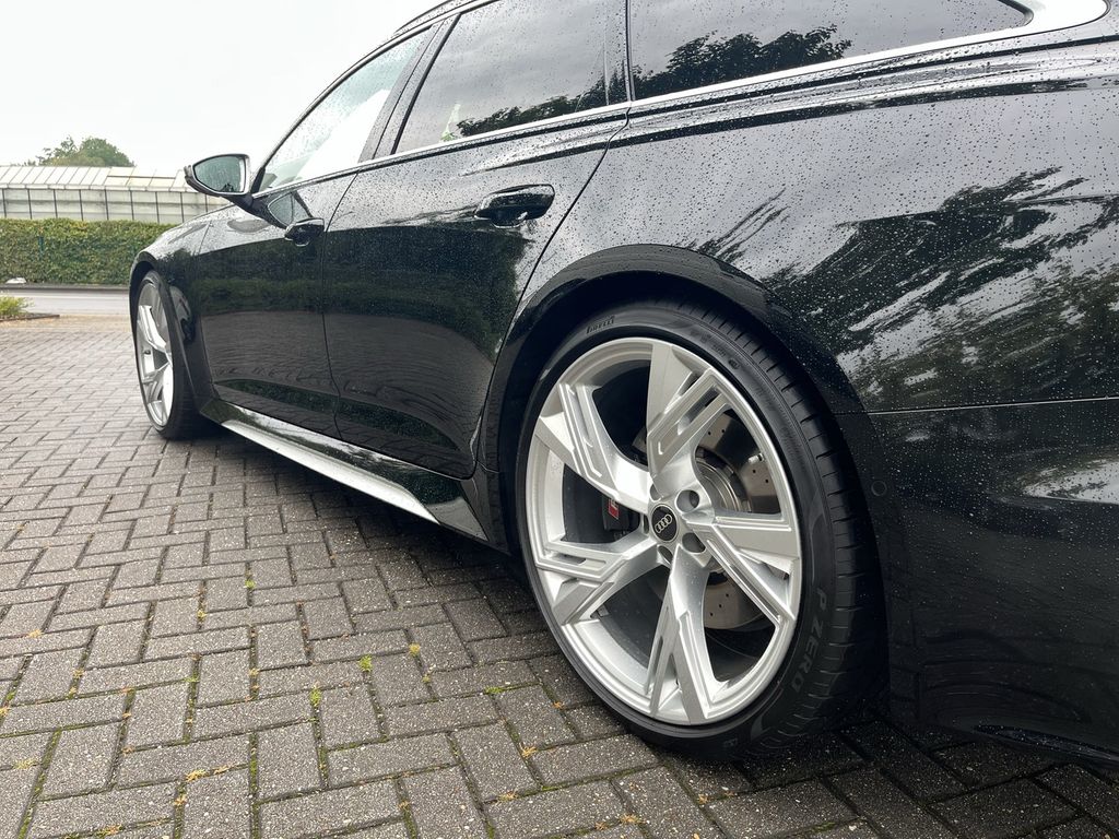 Audi RS6 2023