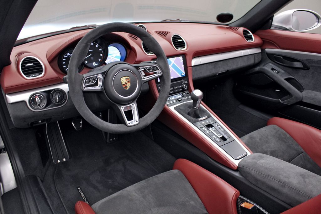 Porsche Boxster 2021