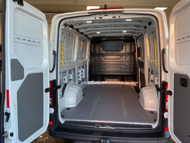 Volkswagen Crafter 2023