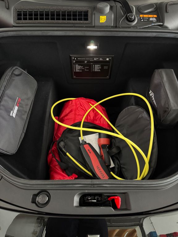 Ferrari 296 GTB 2024