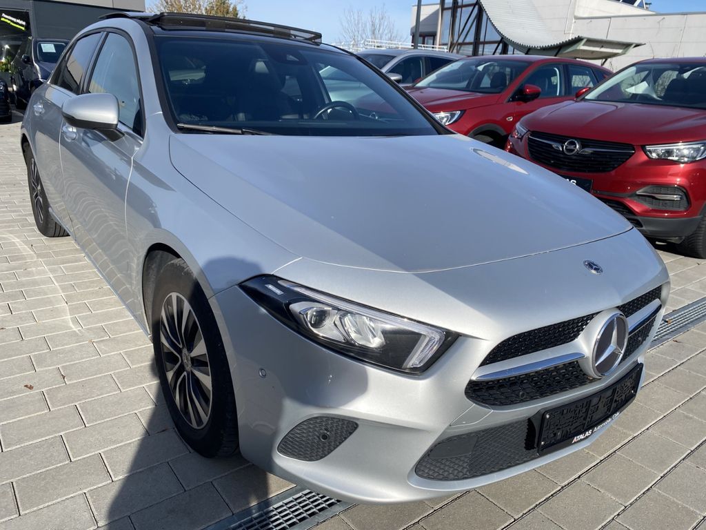 Mercedes-Benz A 200 2021