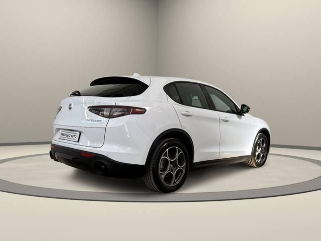 Alfa Romeo Stelvio 2023