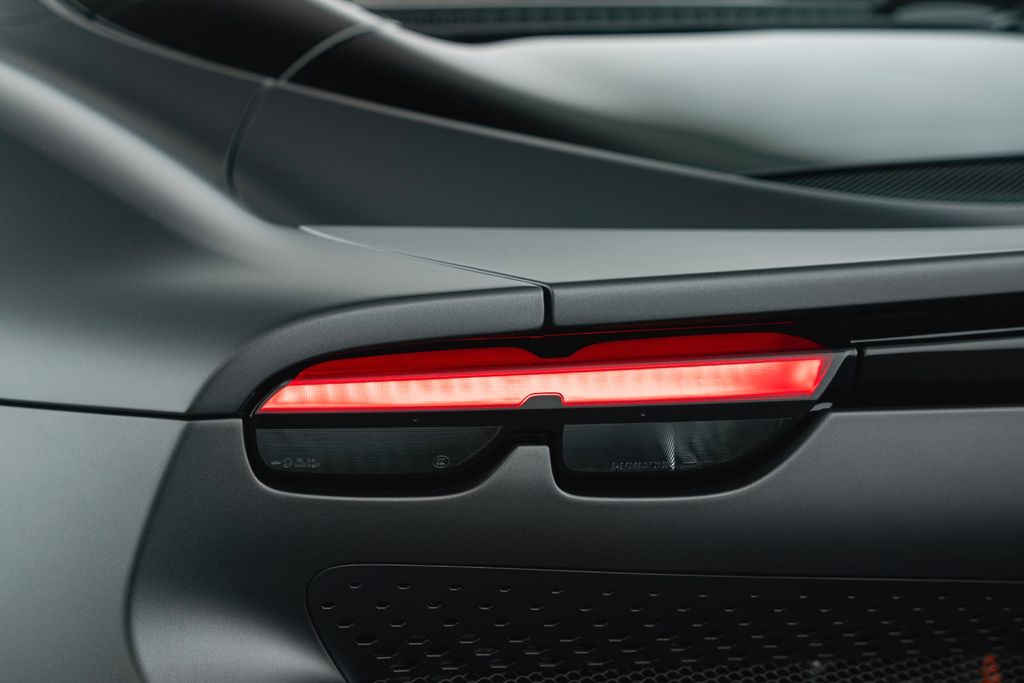 Ferrari 296 GTS 2023