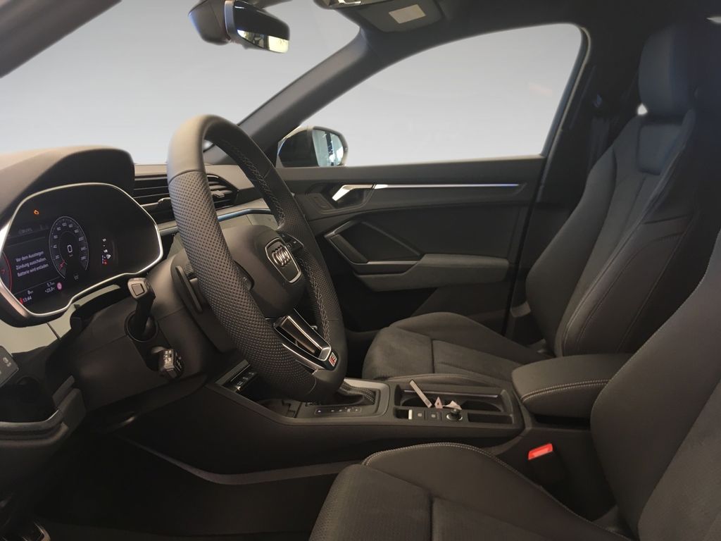 Audi Q3 2025