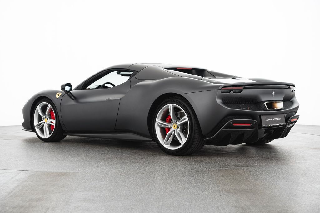 Ferrari 296 GTS 2023