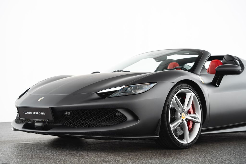 Ferrari 296 GTS 2023