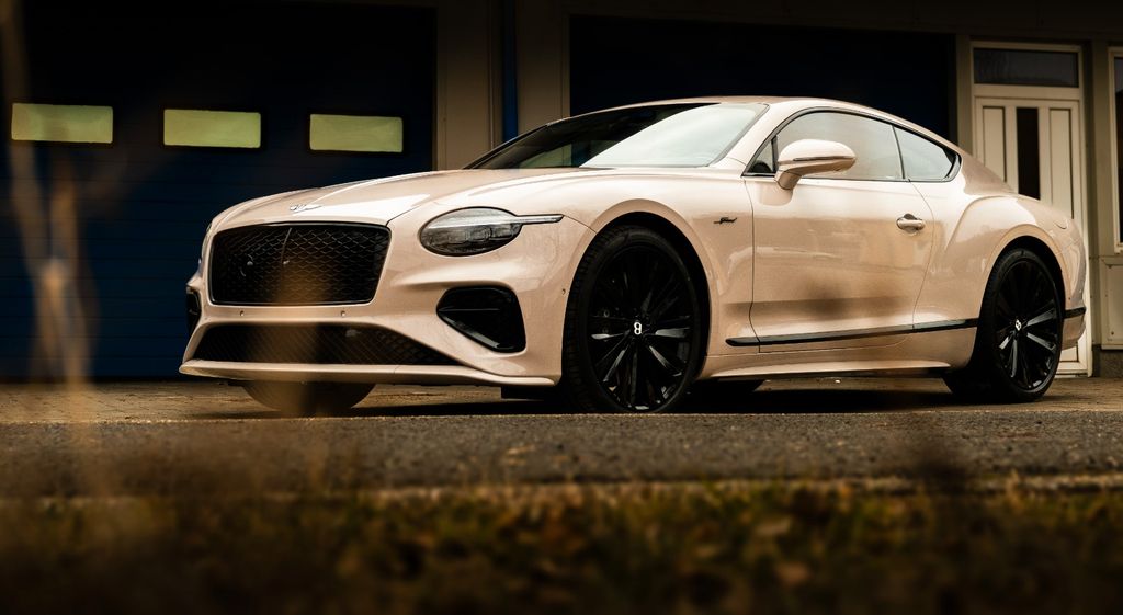 Bentley Continental GT 2025