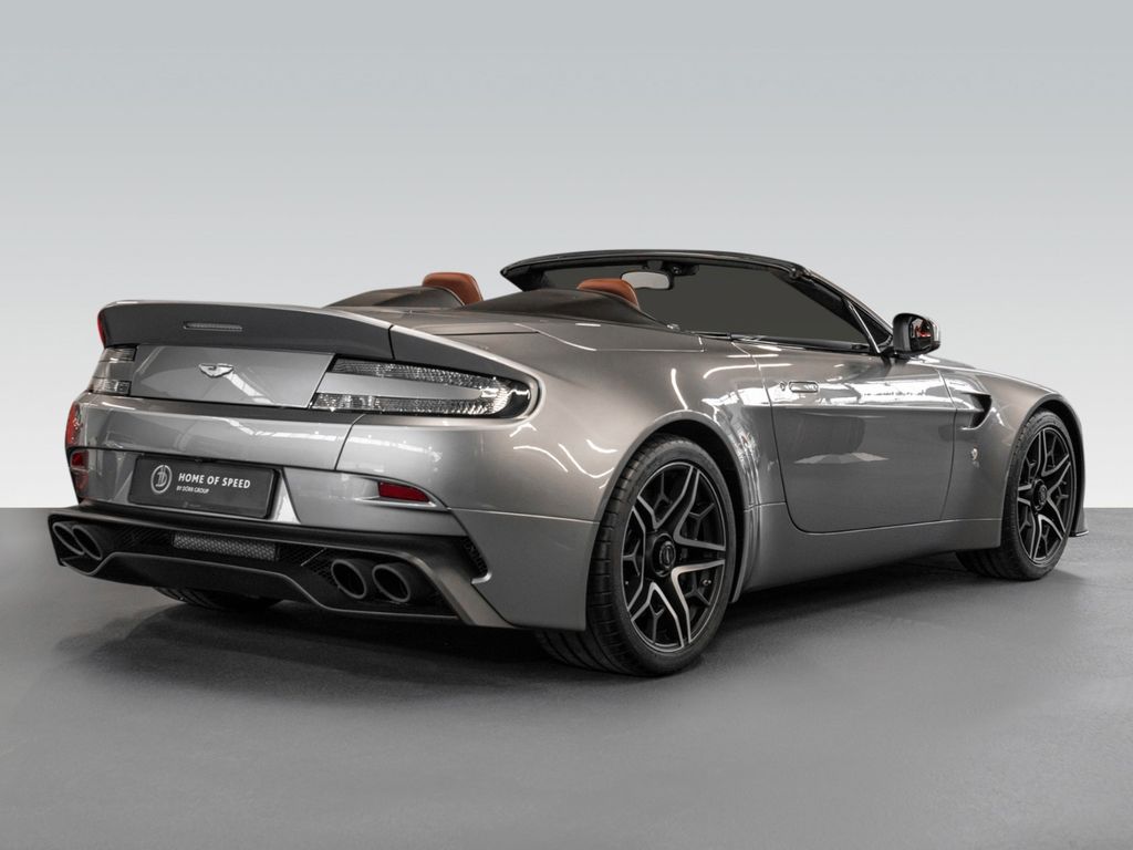 Aston Martin V12 Vantage 2019