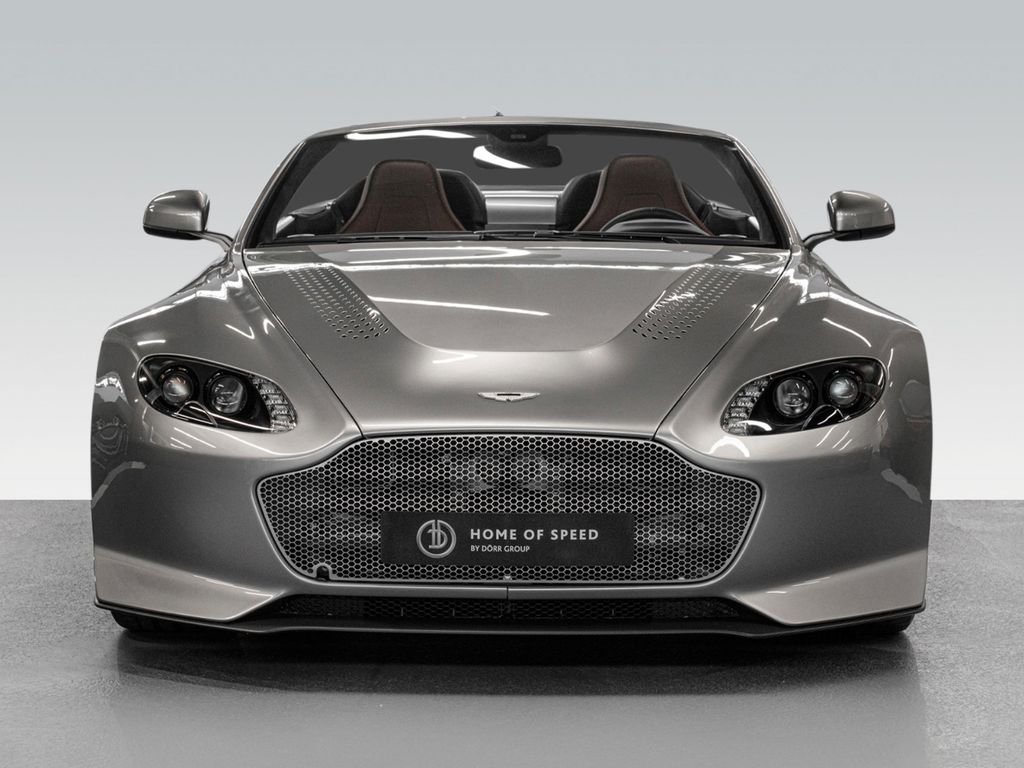 Aston Martin V12 Vantage 2019