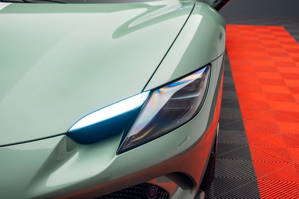 Ferrari 296 GTB 2024