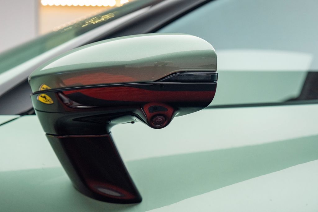 Ferrari 296 GTB 2024