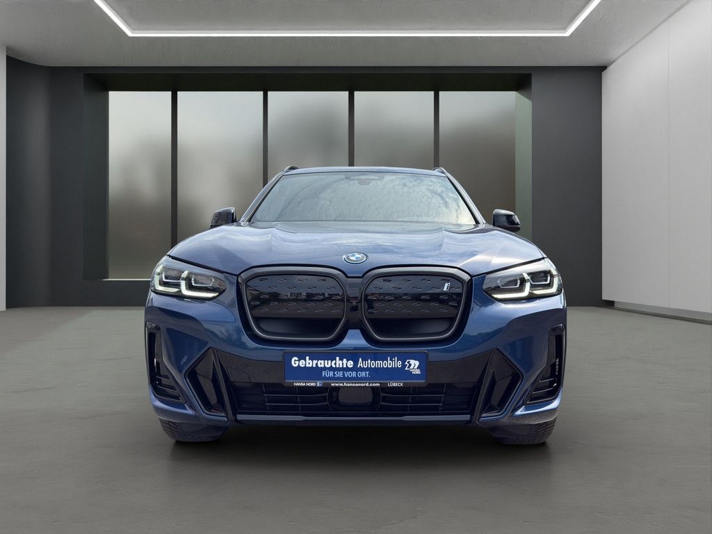 BMW iX3 2023