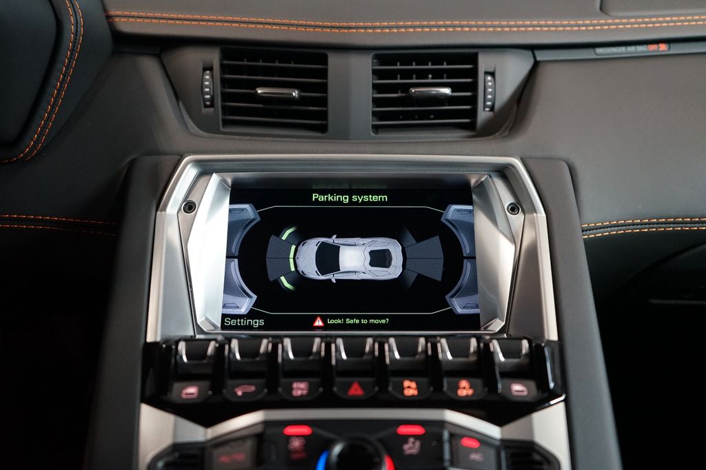 Lamborghini Aventador 2018