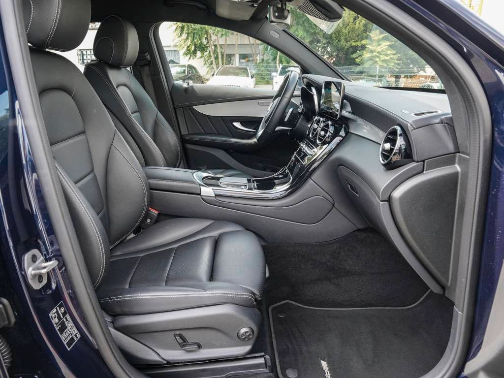 Mercedes-Benz GLC 400 2022