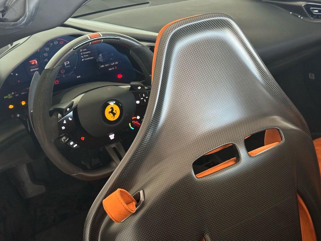 Ferrari SF90 2023