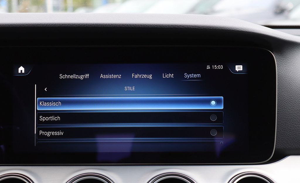 Mercedes-Benz E 300 2022