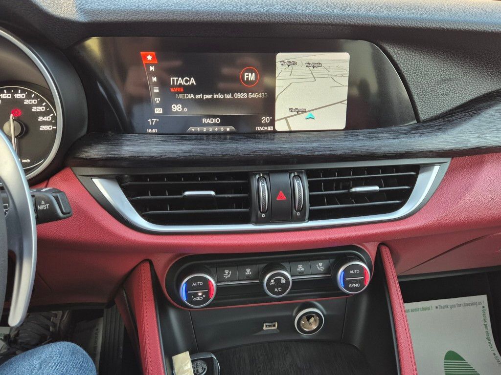 Alfa Romeo Stelvio 2020