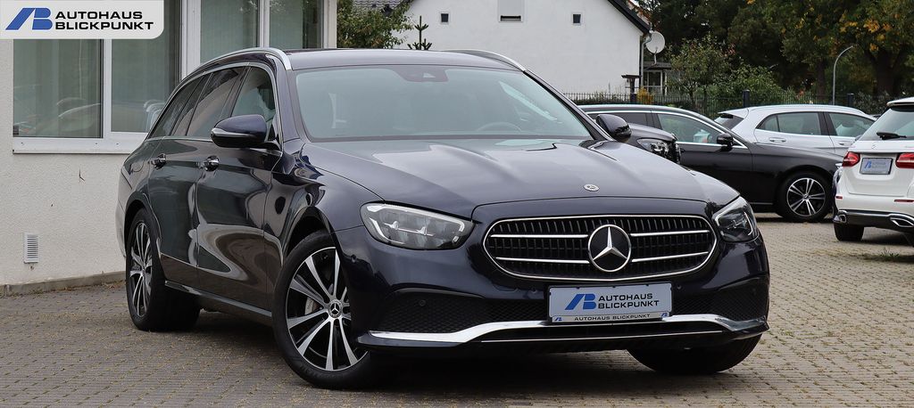 Mercedes-Benz E 300 2022