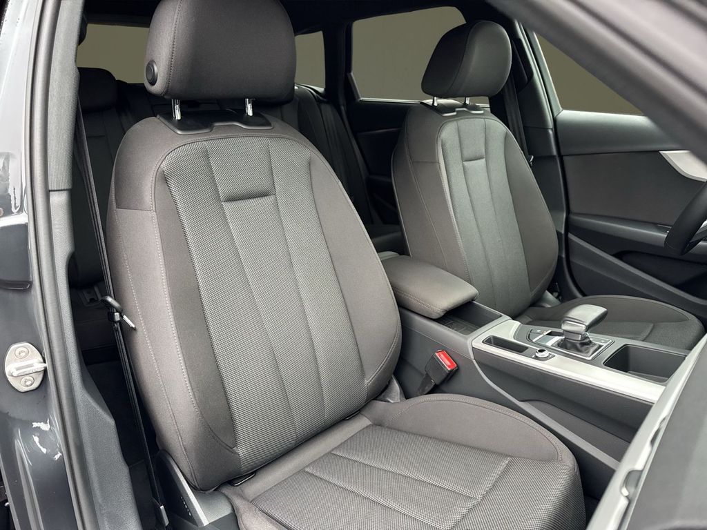 Audi A4 2021