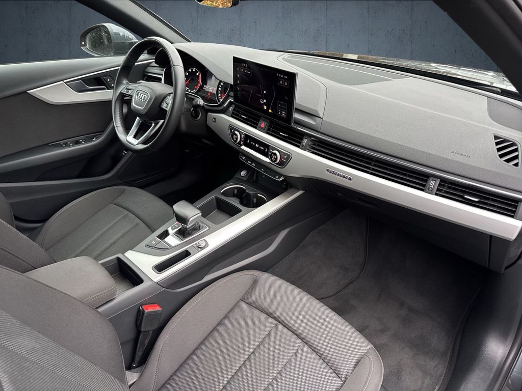 Audi A4 2021