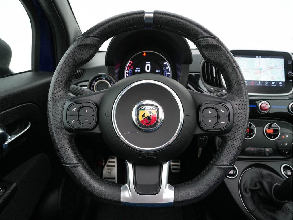 Abarth 500C 2021