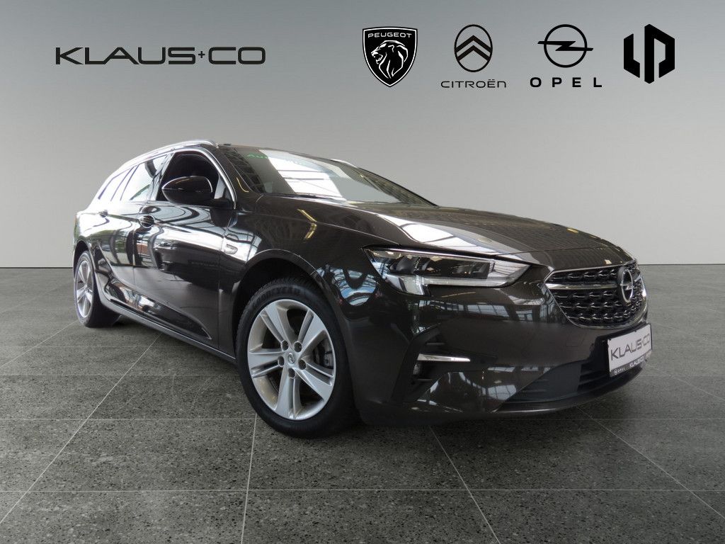 Opel Insignia 2022
