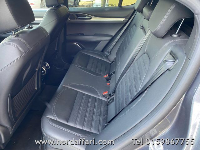 Alfa Romeo Stelvio 2023