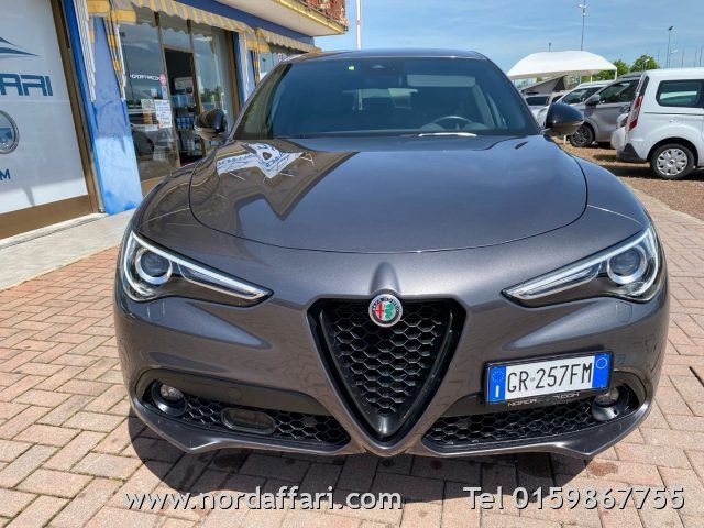 Alfa Romeo Stelvio 2023