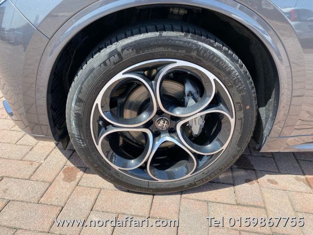 Alfa Romeo Stelvio 2023