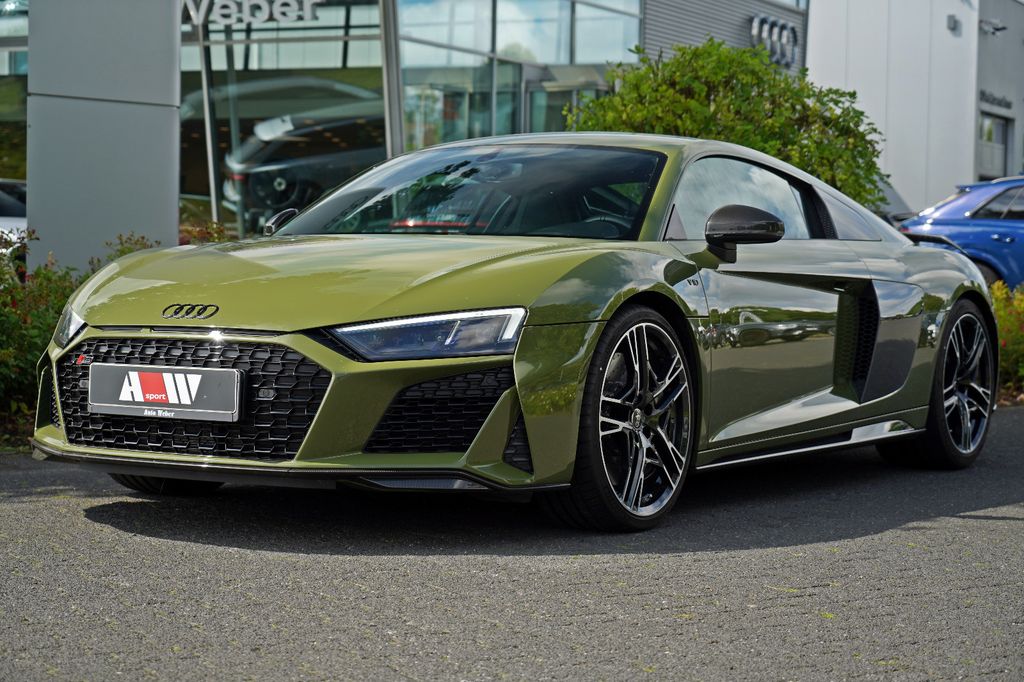 Audi R8 2024