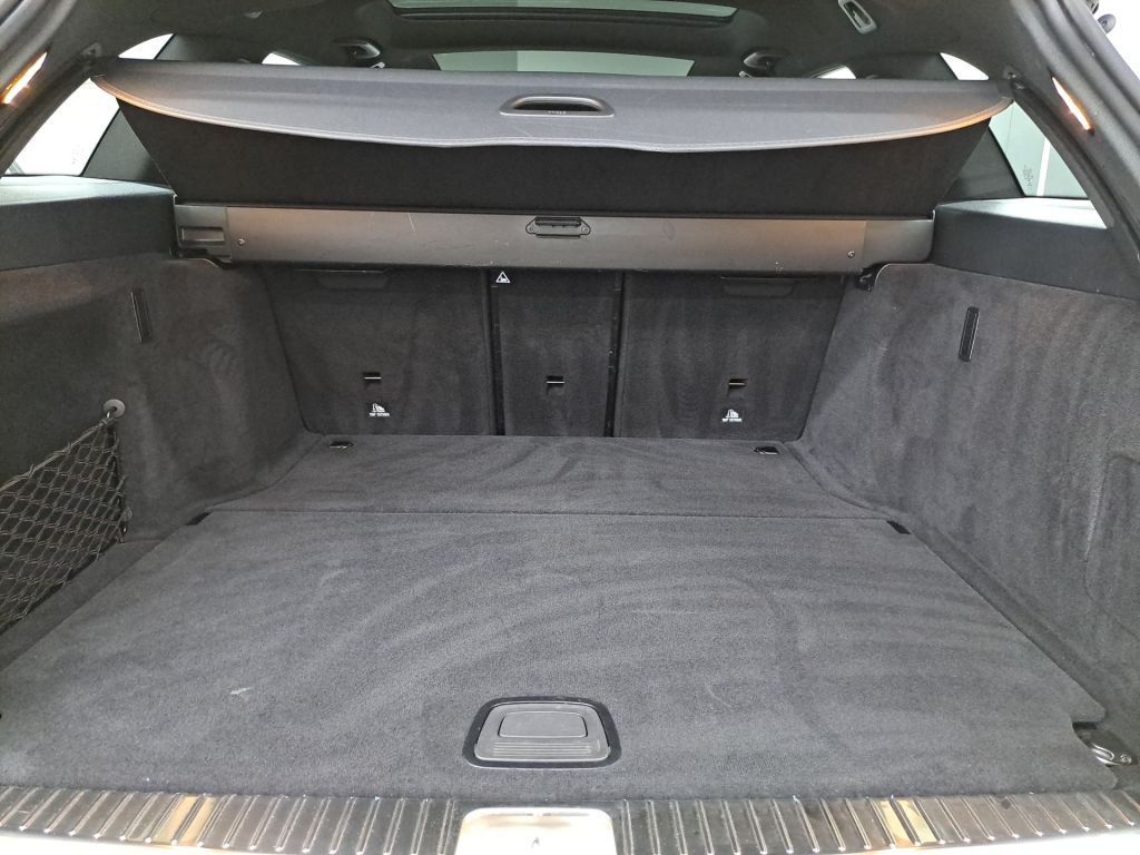 Mercedes-Benz C 300 2021