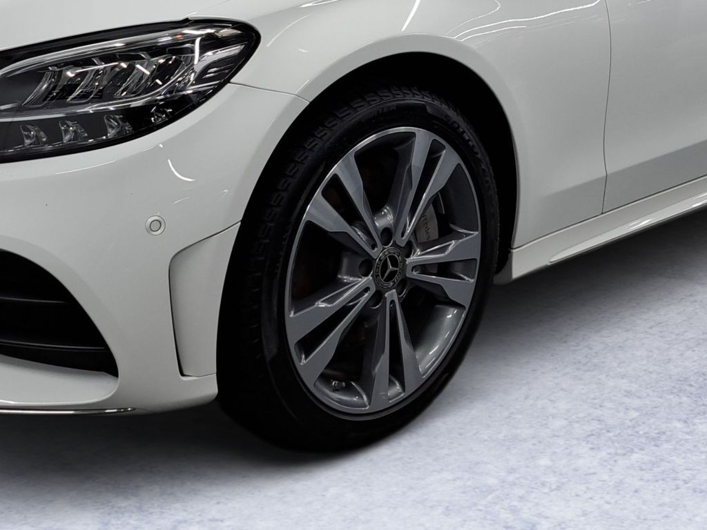 Mercedes-Benz C 300 2021