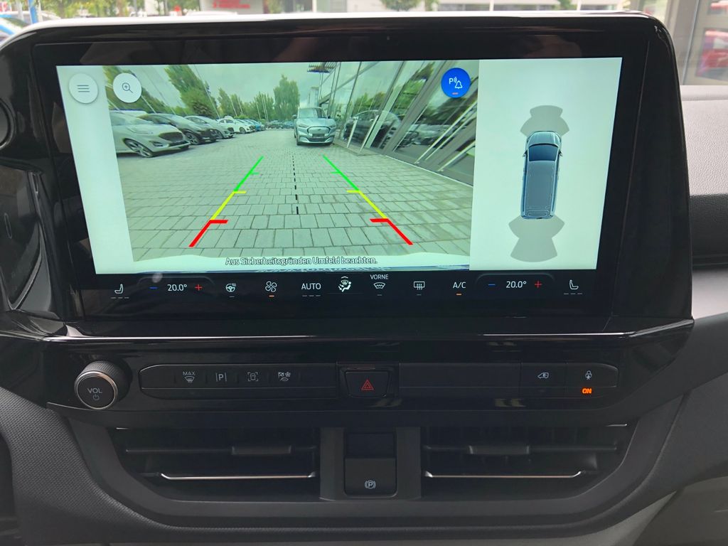 Ford Tourneo Custom 2025