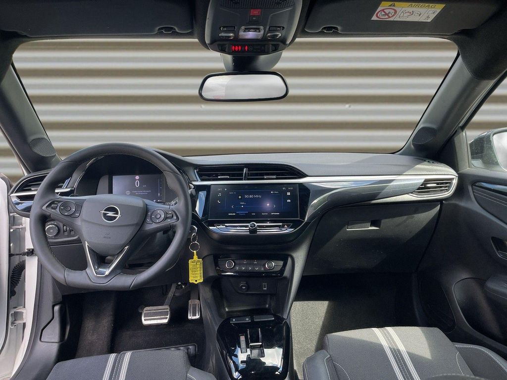 Opel Corsa 2024