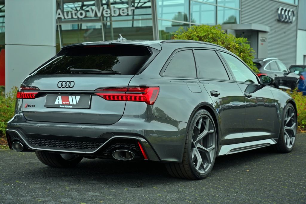 Audi RS6 2025