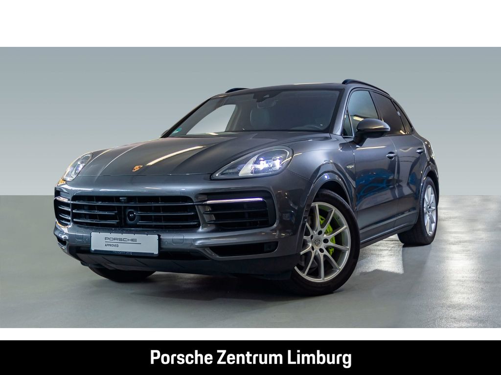 Porsche Cayenne 2021
